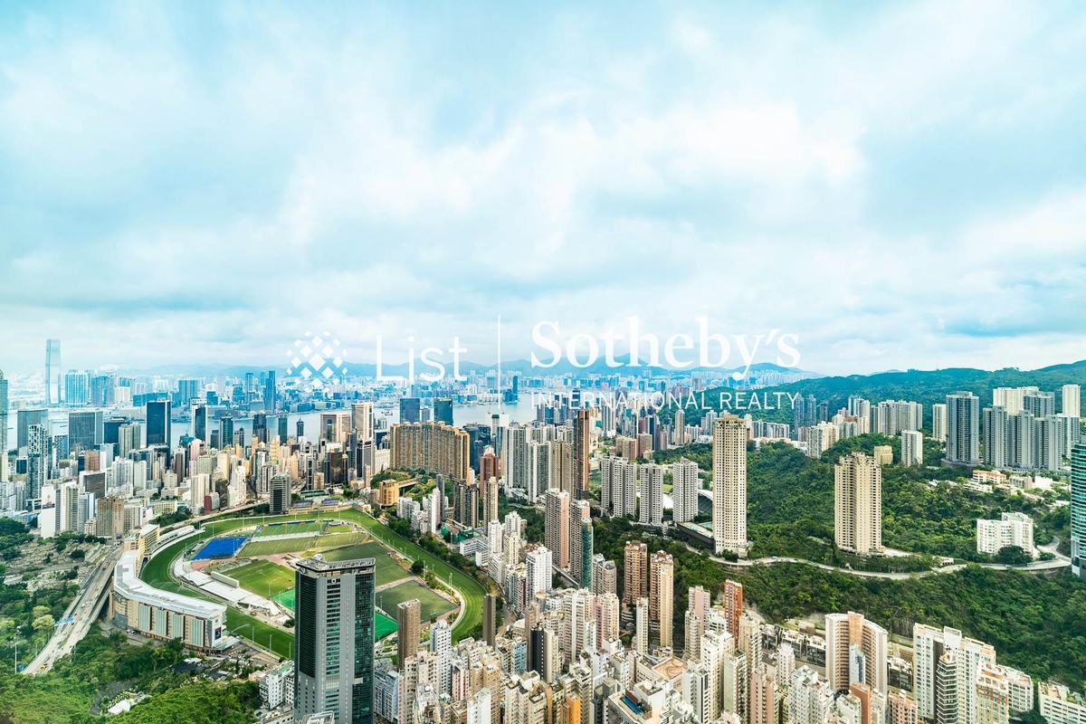 The Summit 御峰 | View from Living and Dining Room