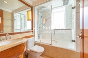 The Summit 御峰 | Guest Bathroom