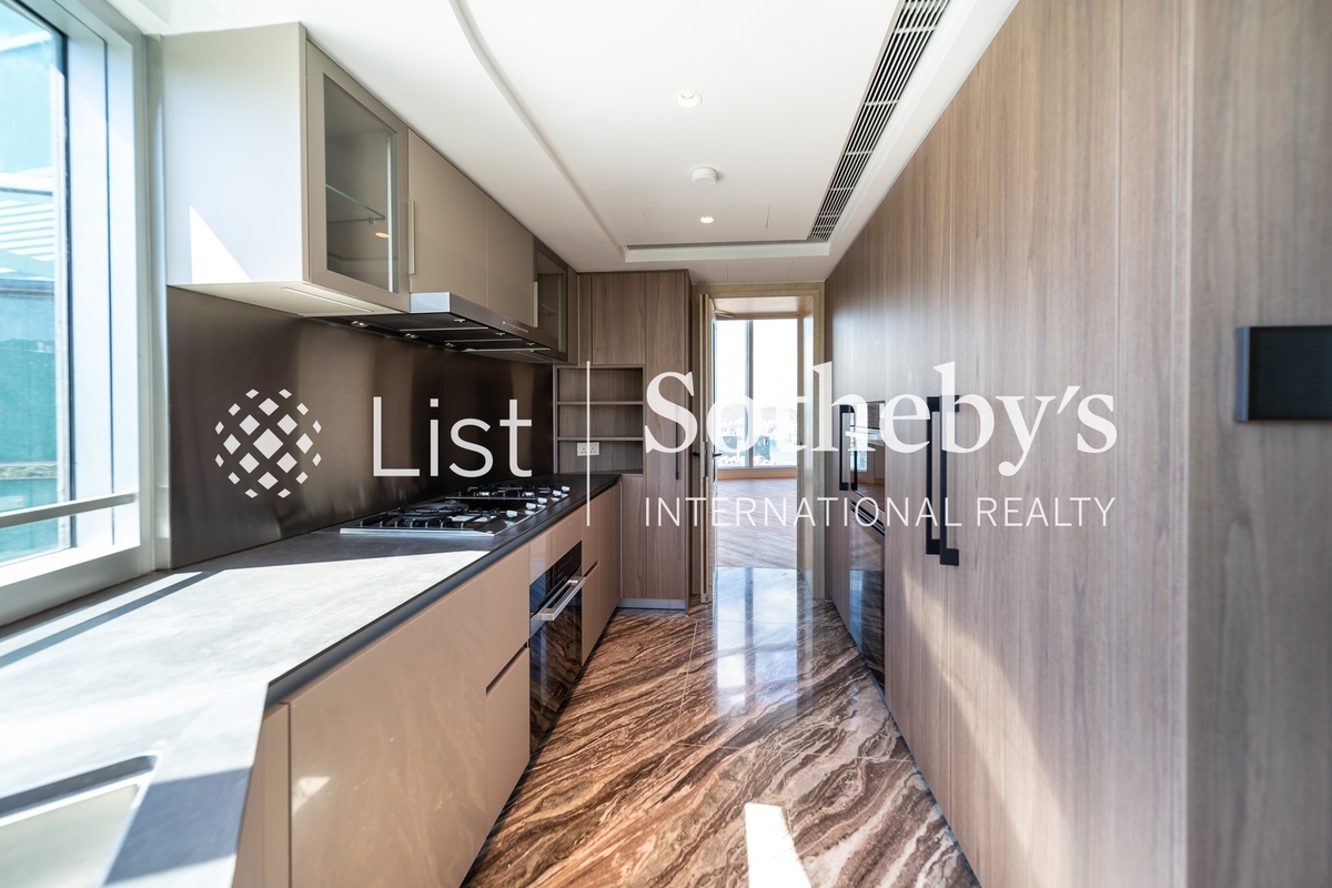 The Summit 御峰 | Kitchen