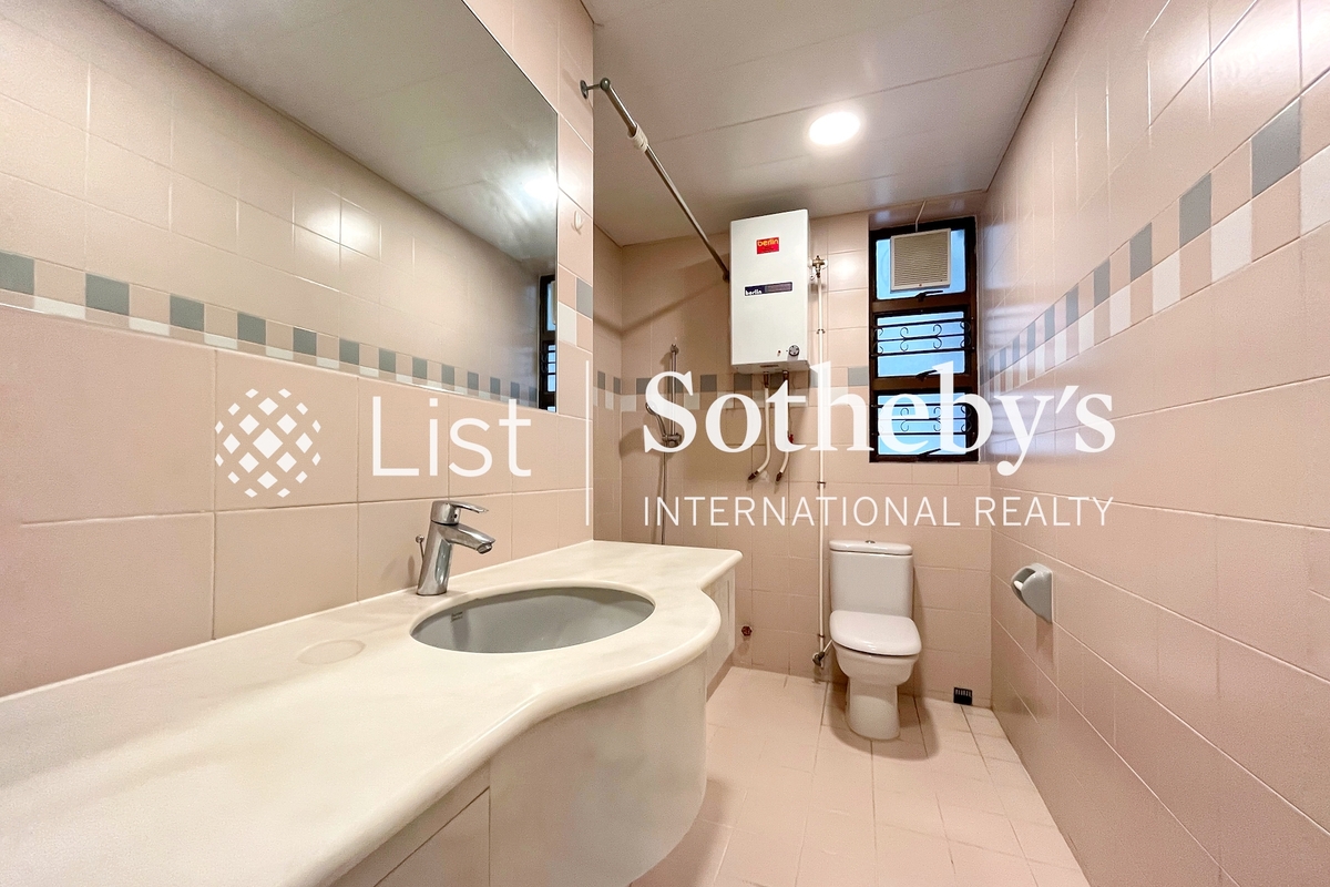 Villa Lotto 樂陶苑 | Guest Bathroom