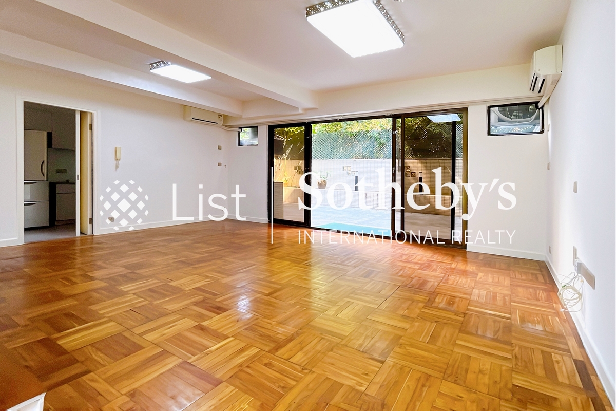 Billion Terrace 千葉居 | Living and Dining Room