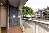 Sunrise Court 金輝園 | Balcony