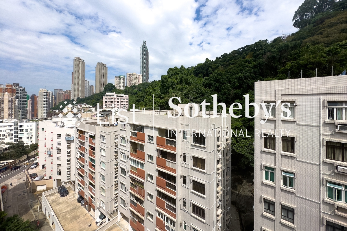 Sunrise Court 金辉园 | View from Master Bedroom