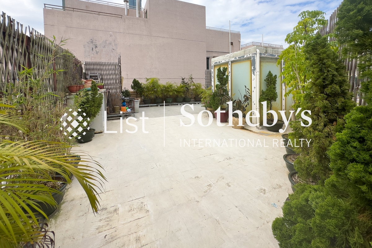 Sunrise Court 金辉园 | Private Roof Terrace
