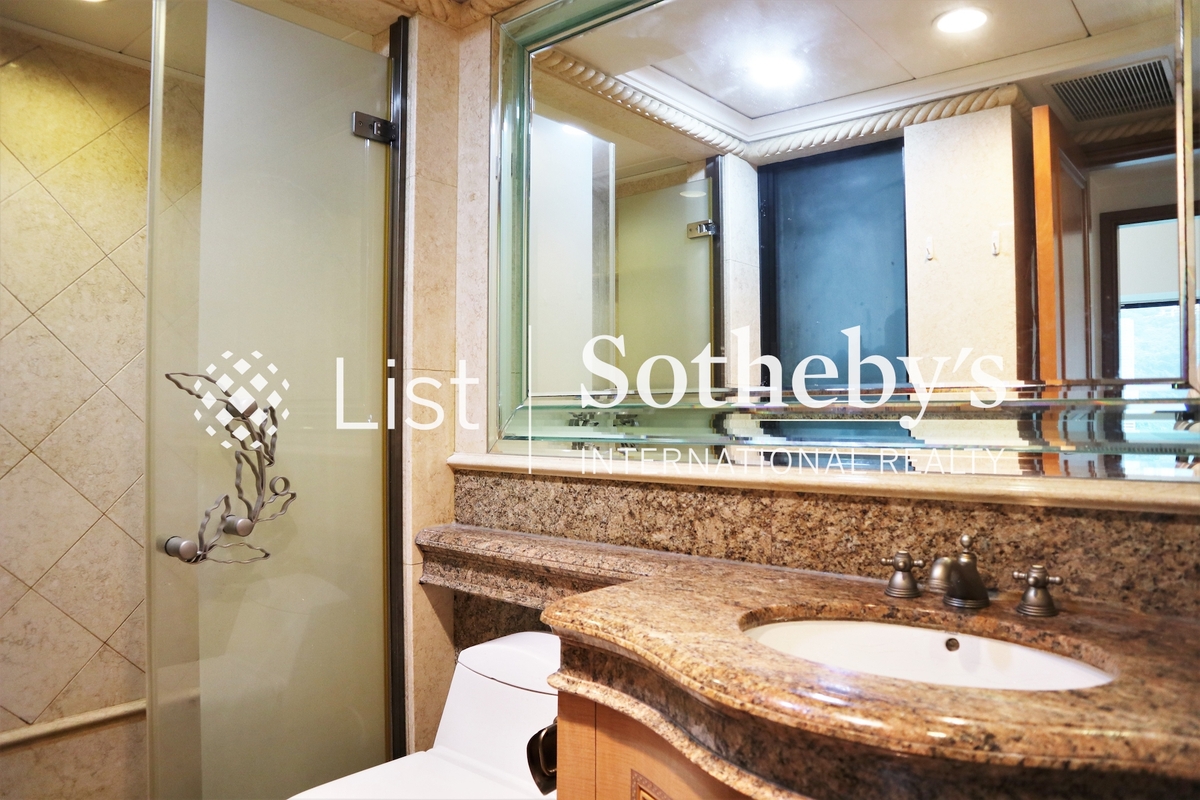 The Leighton Hill 禮頓山 | Guest Bathroom