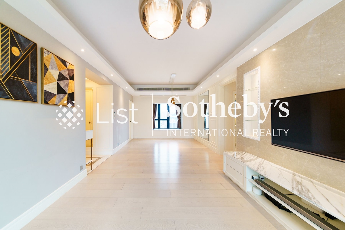 The Leighton Hill 礼顿山 | Living and Dining Room