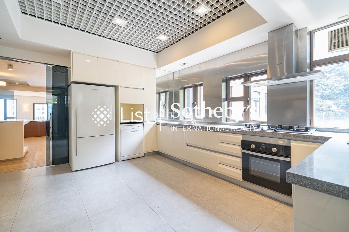 Grenville House 嘉慧園 | Kitchen