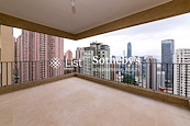 Grenville House 嘉慧園 | Balcony off Living Room