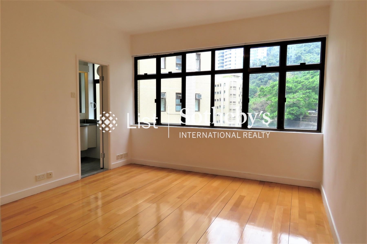 Grenville House 嘉慧園 | Second En-suite Bedroom