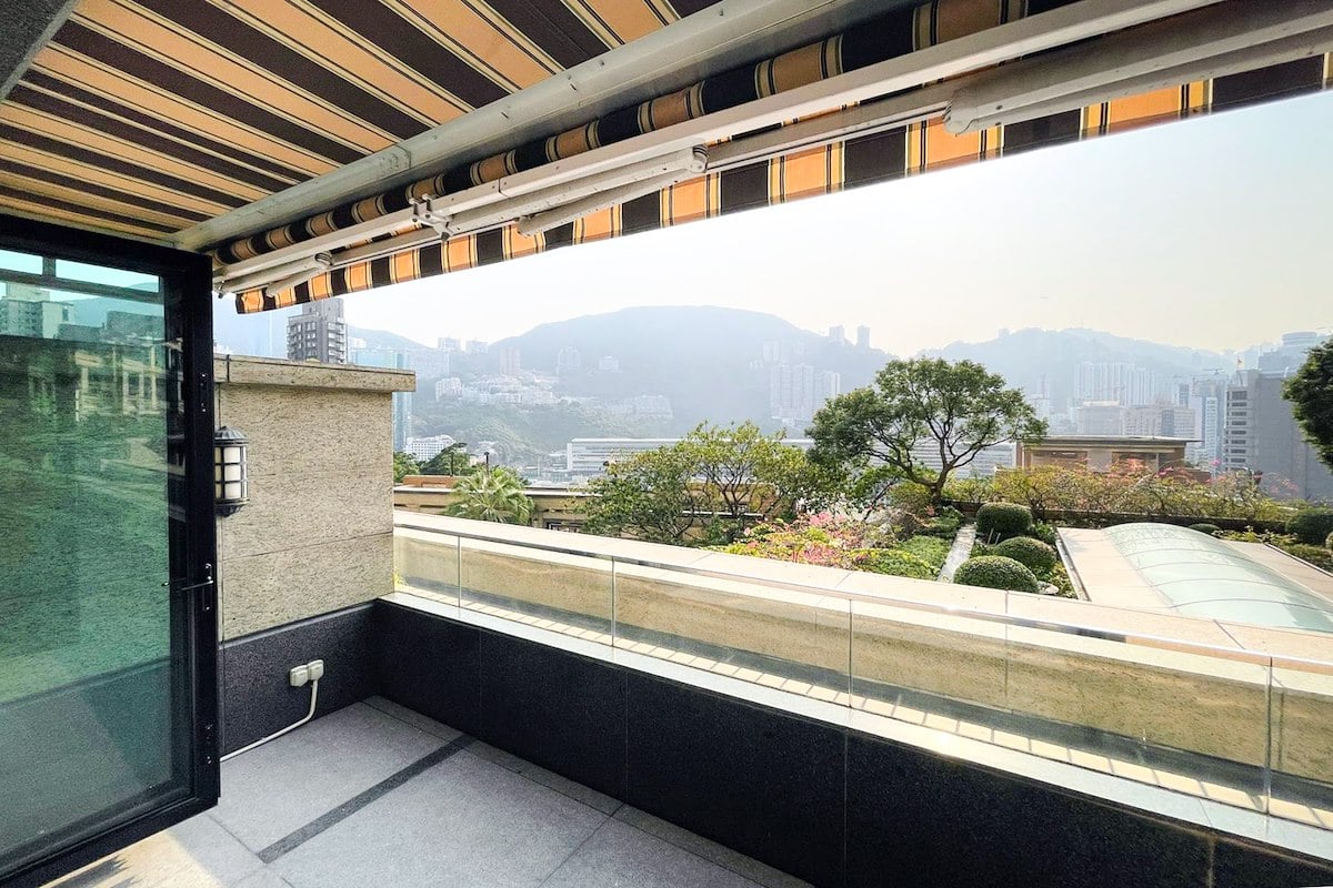 The Leighton Hill 禮頓山 | Private Terrace off Living and Dining Room