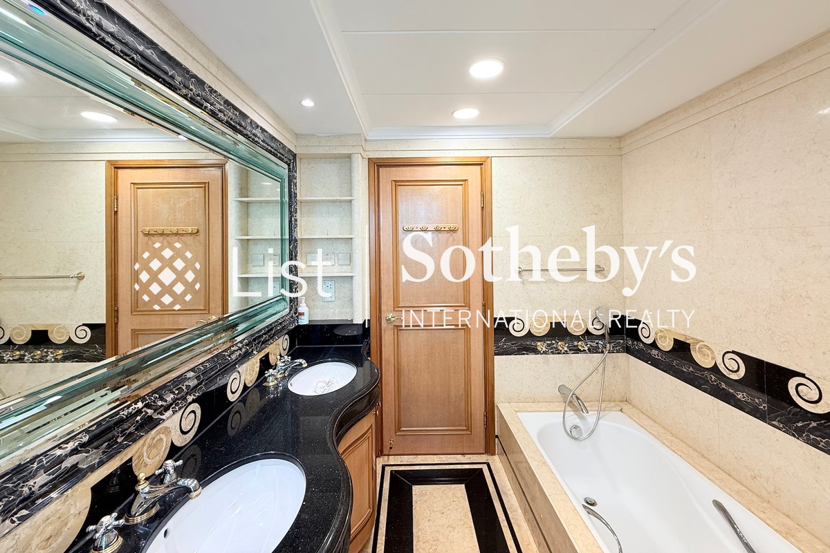 The Leighton Hill 禮頓山 | Master Bathroom