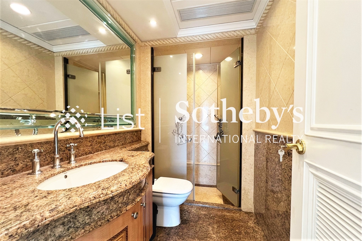 The Leighton Hill 禮頓山 | Guest Bathroom