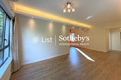 Skyline Mansion 年豐園 | Living and Dining Room