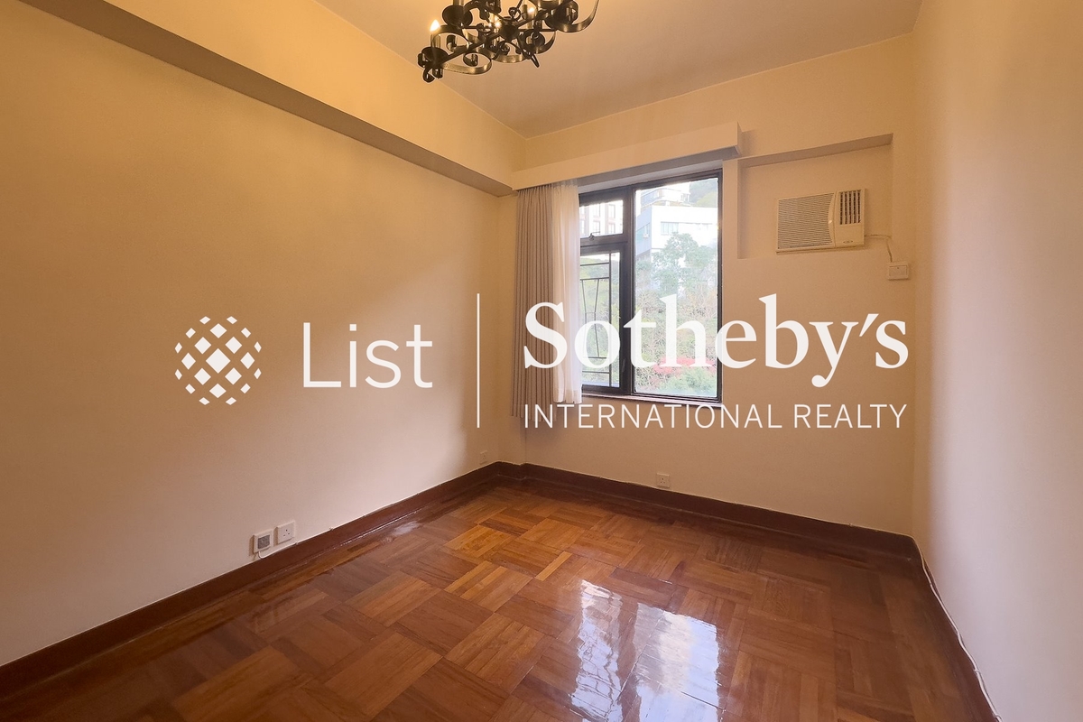 Skyline Mansion 年豐園 | Third Bedroom