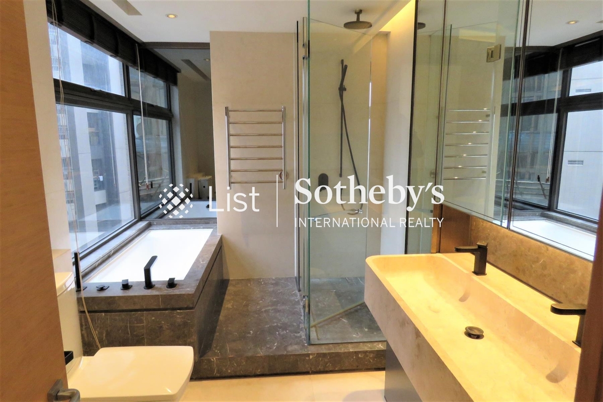 Arezzo 瀚然 | Master Bathroom