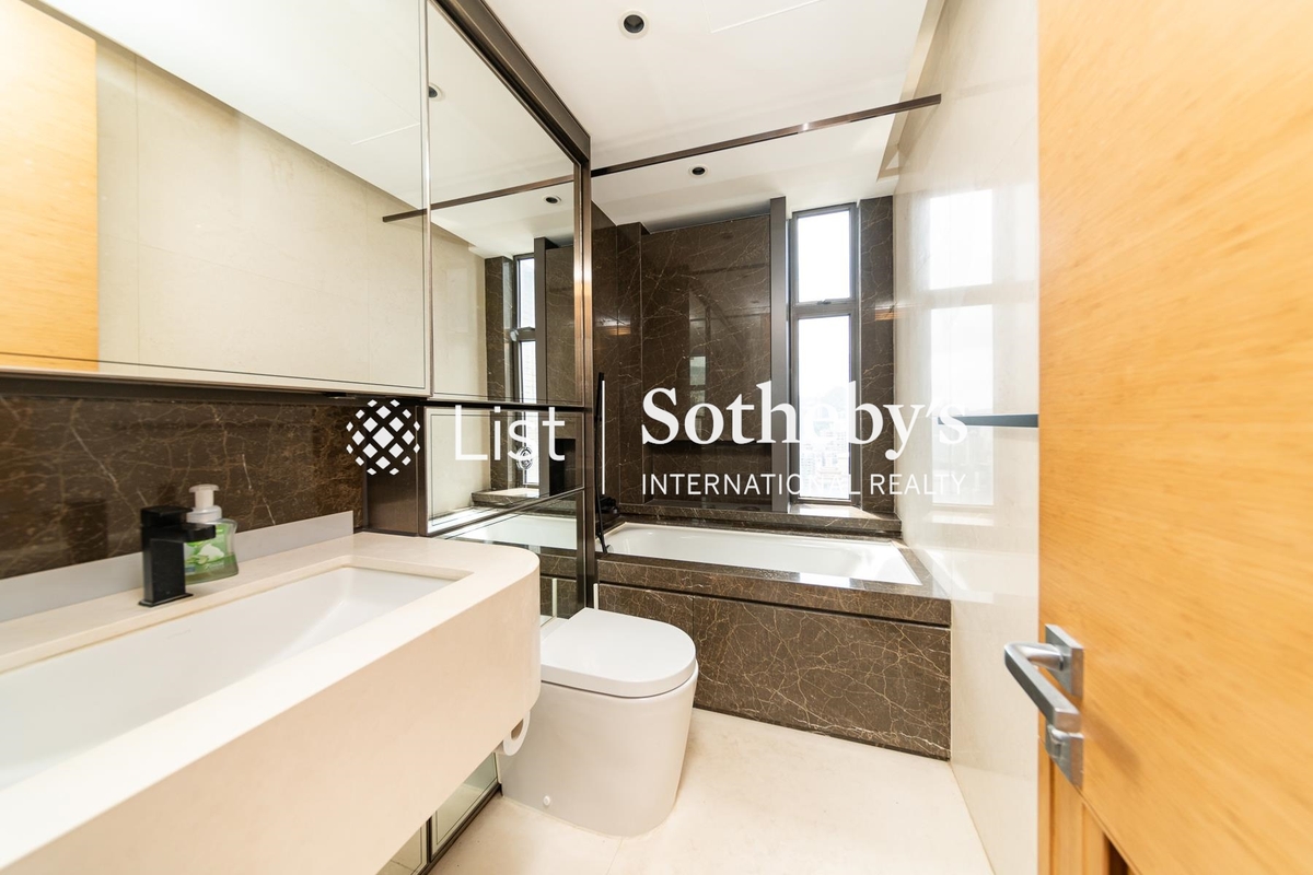 Arezzo 瀚然 | Guest Bathroom