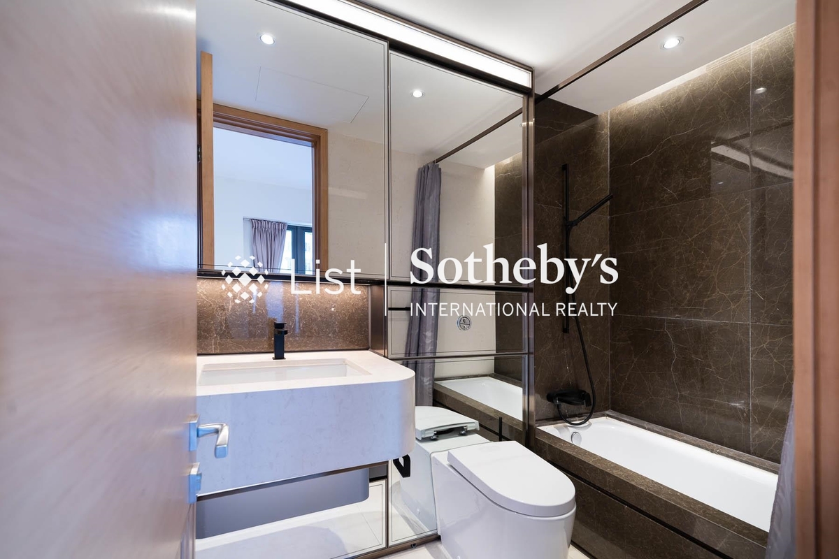 Arezzo 瀚然 | Guest Bathroom