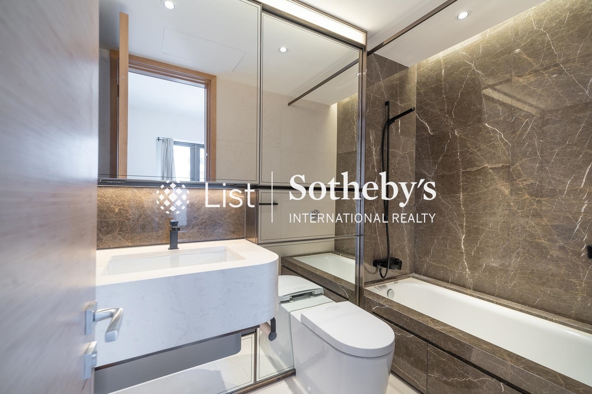 Arezzo 瀚然 | Guest Bathroom