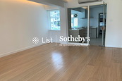 Skyline Mansion 年豐園 | Living and Dining Room