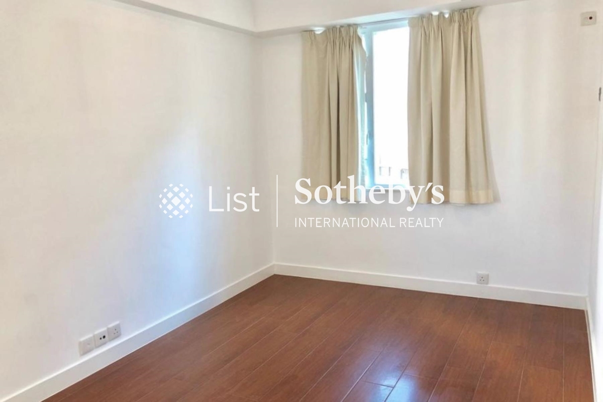 Skyline Mansion 年豐園 | Second Bedroom