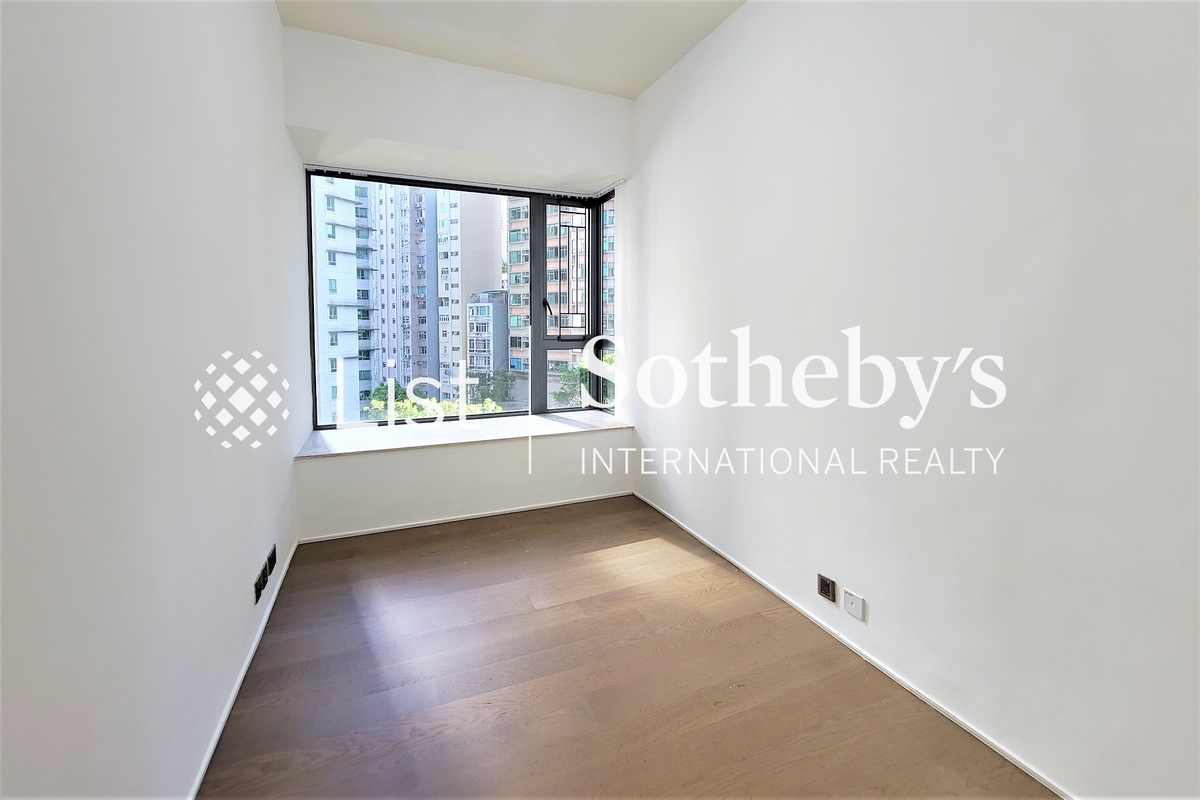 Azura 蔚然 | Second Bedroom