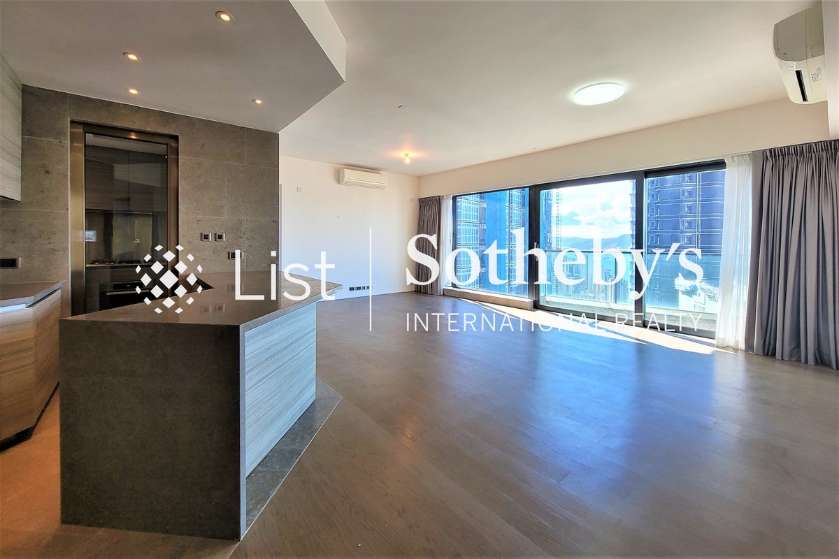 Azura 蔚然 | Living and Dining Room