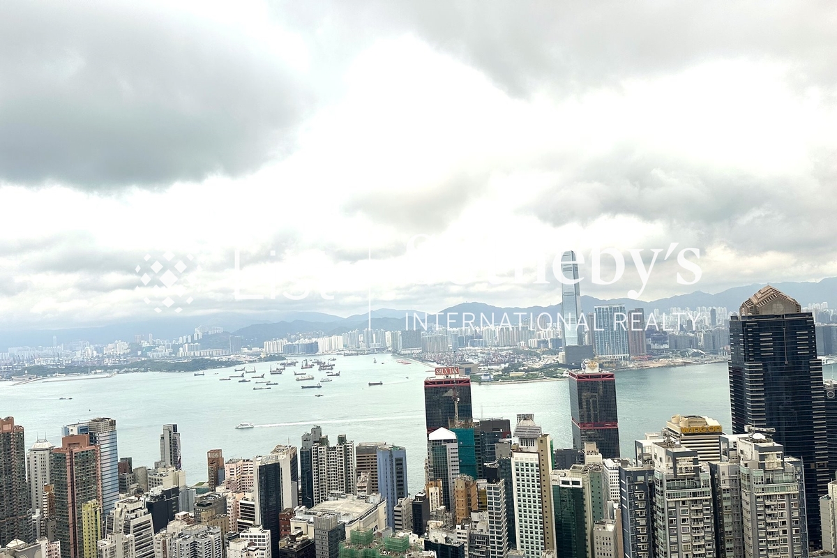 Azura 蔚然 | View from Living Room