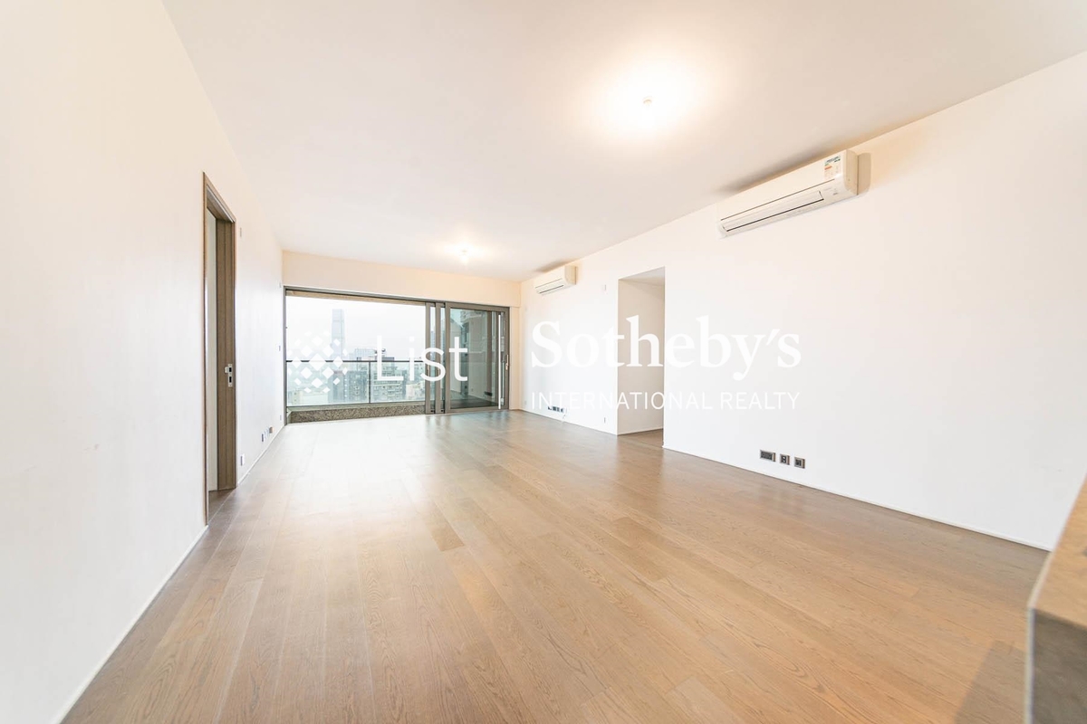 Azura 蔚然 | Living and Dining Room