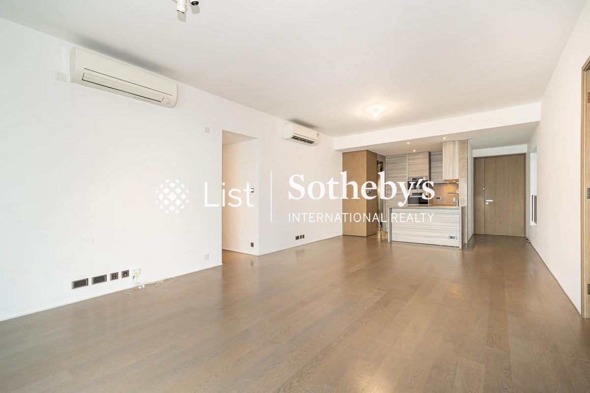 Azura 蔚然 | Living and Dining Room