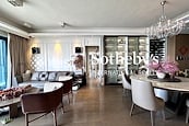 Azura 蔚然 | Living and Dining Room