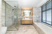 Azura 蔚然 | Master Bathroom