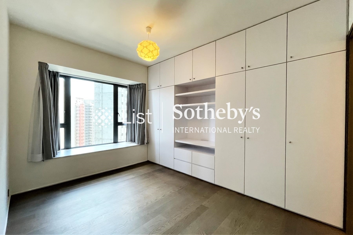 Azura 蔚然 | Master Bedroom