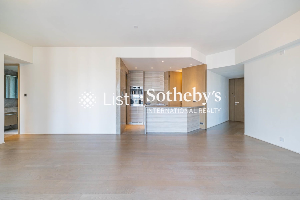 Azura 蔚然 | Living and Dining Room