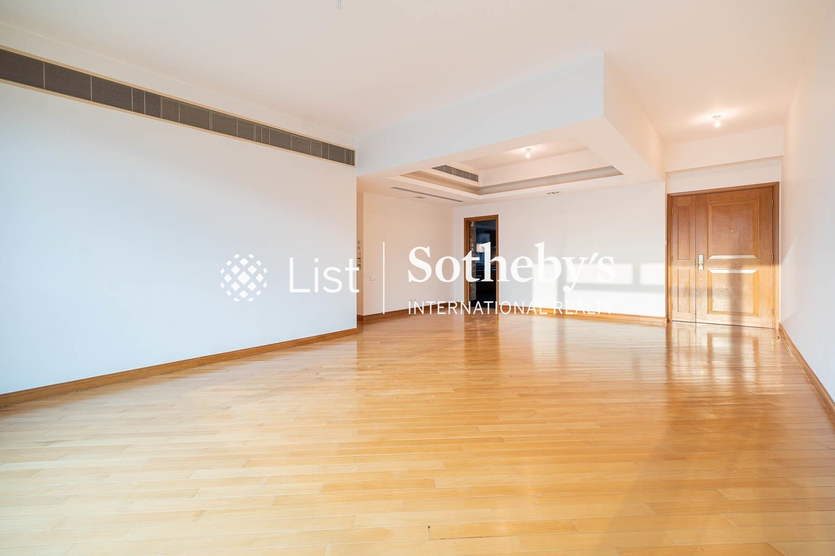 The Leighton Hill 禮頓山 | Living and Dining Room