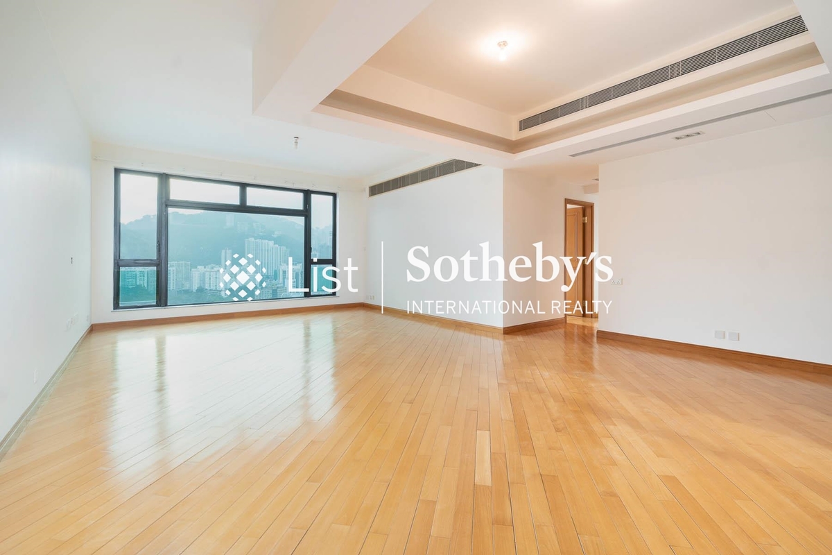 The Leighton Hill 禮頓山 | Living and Dining Room