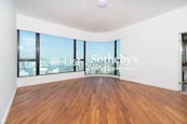 The Harbourview 港景別墅 | Master Bedroom