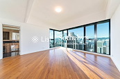The Harbourview 港景別墅 | Master Bedroom