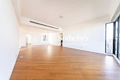 The Harbourview 港景別墅 | Living and Dining Room