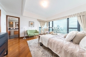 The Harbourview 港景別墅 | Master Bedroom