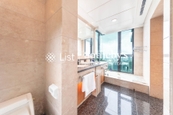 The Harbourview 港景別墅 | Master Bathroom
