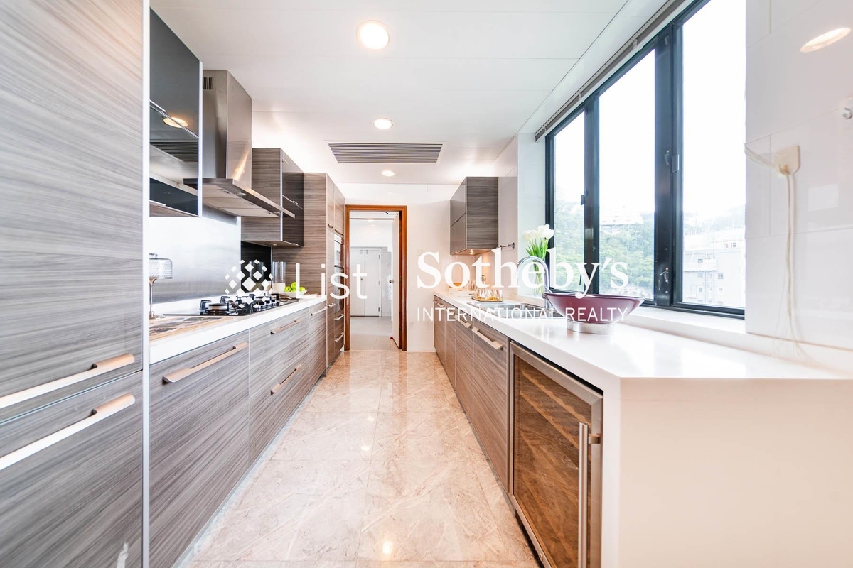 The Harbourview 港景別墅 | Kitchen