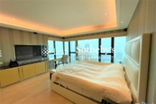The Harbourview 港景別墅 | Master Bedroom