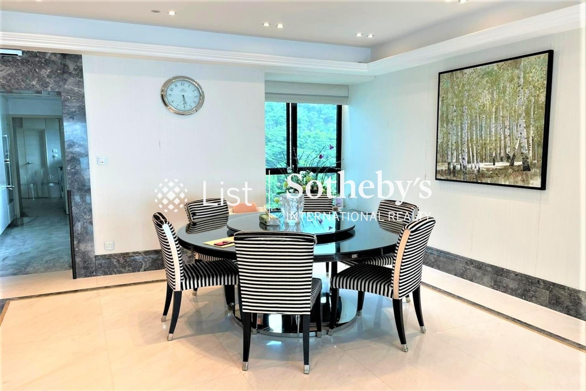 The Harbourview 港景別墅 | Dining Area