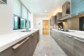 The Harbourview 港景別墅 | Kitchen