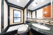 1 Po Shan Road 寶珊道1號 | Second En-suite Bathroom