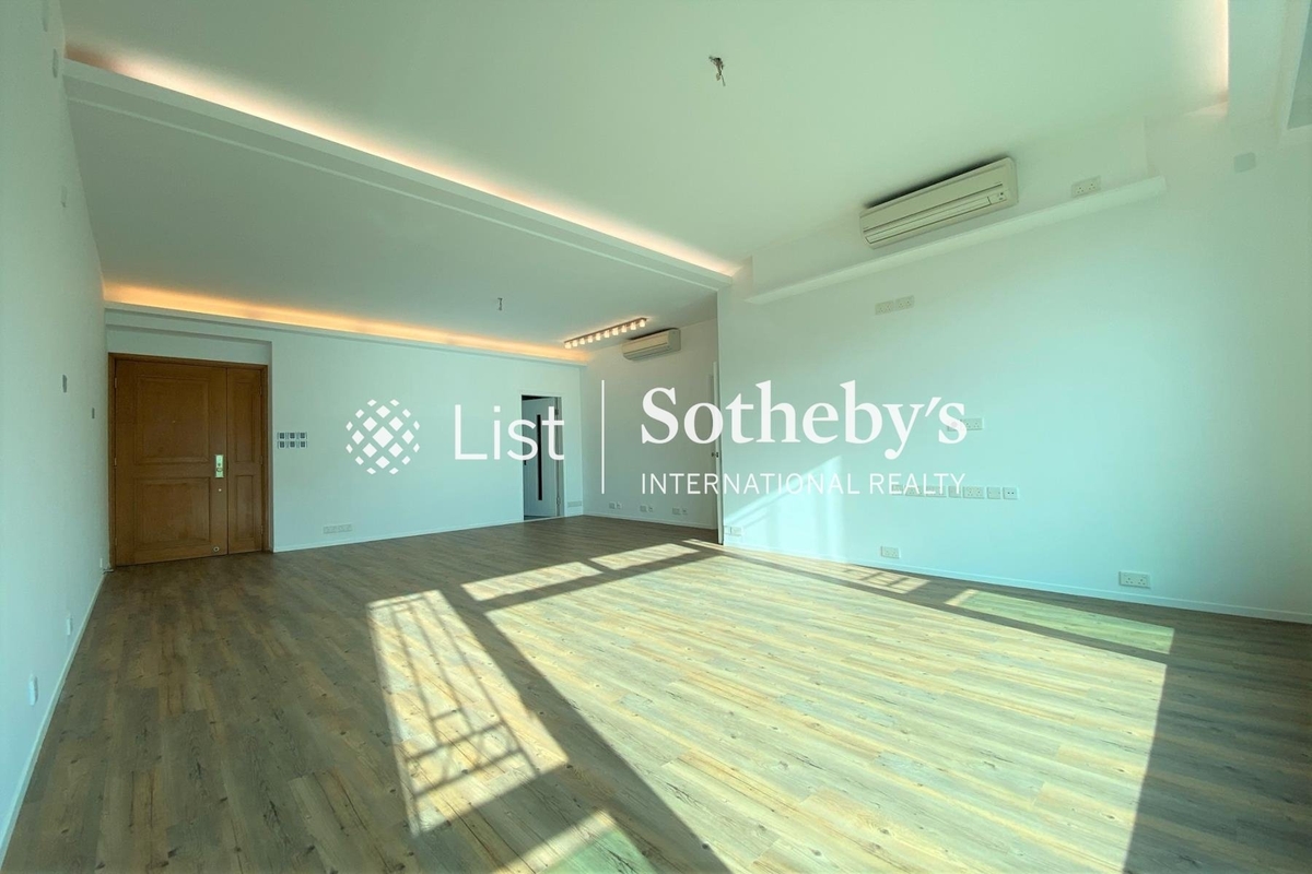 The Leighton Hill 禮頓山 | Living and Dining Room