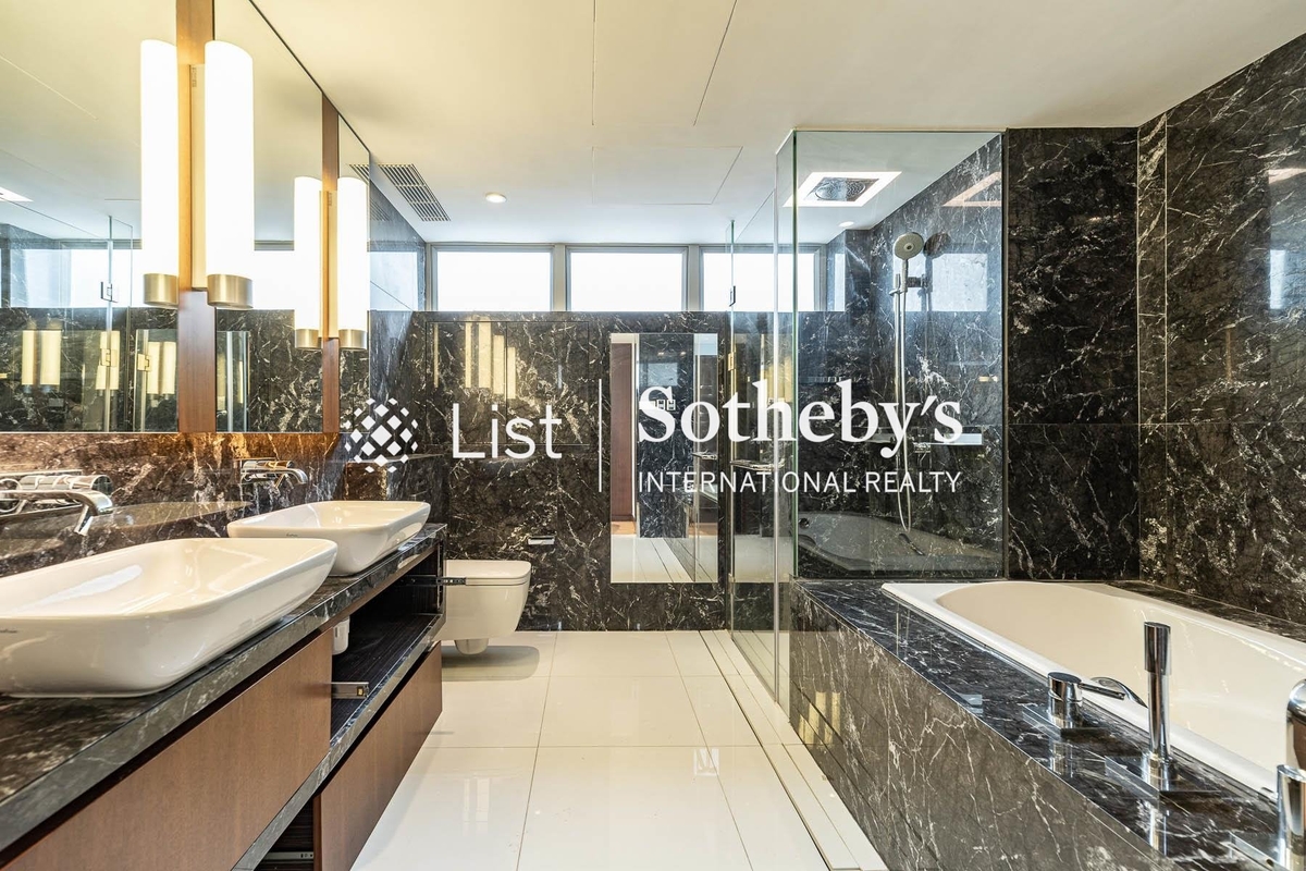 Eva Court 惠苑 | Master Bedroom