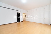 Eva Court 惠苑 | Built-in Wardrobe in Master Bedroom