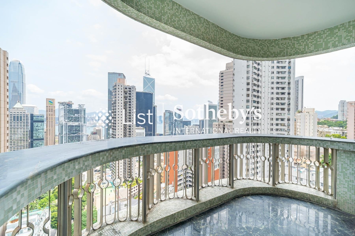 Eva Court 惠苑 | Balcony off Second En-suite Bedroom