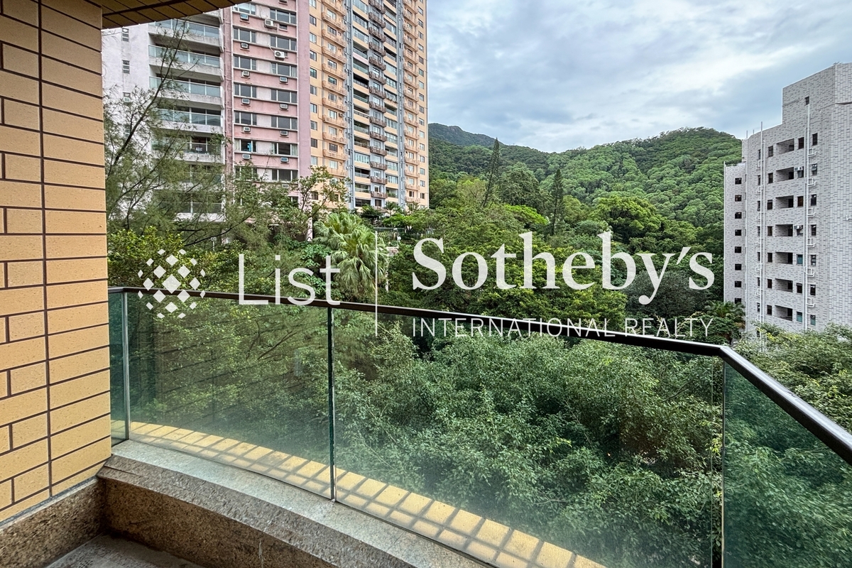 1 Po Shan Road 寶珊道1號 | Balcony off Living Room